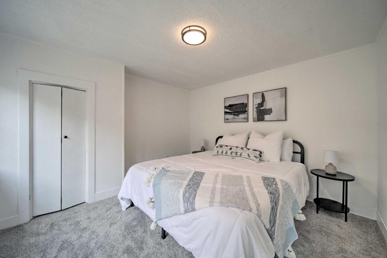 Bright And Airy Liberty Lake Abode With Backyard! מראה חיצוני תמונה