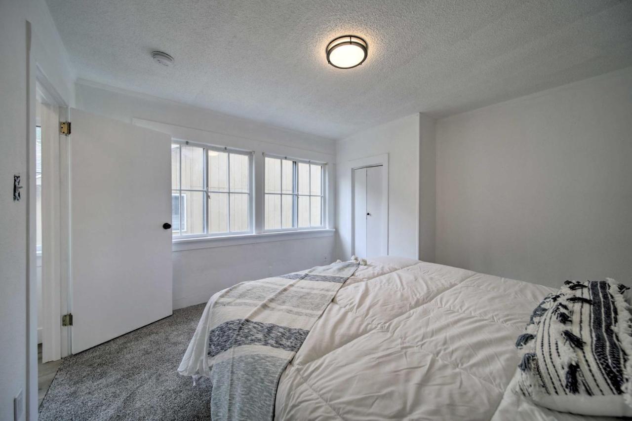 Bright And Airy Liberty Lake Abode With Backyard! מראה חיצוני תמונה