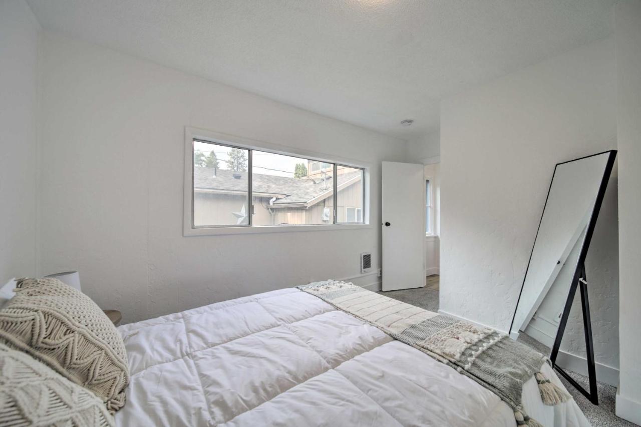 Bright And Airy Liberty Lake Abode With Backyard! מראה חיצוני תמונה