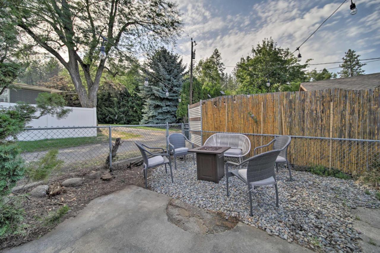 Bright And Airy Liberty Lake Abode With Backyard! מראה חיצוני תמונה