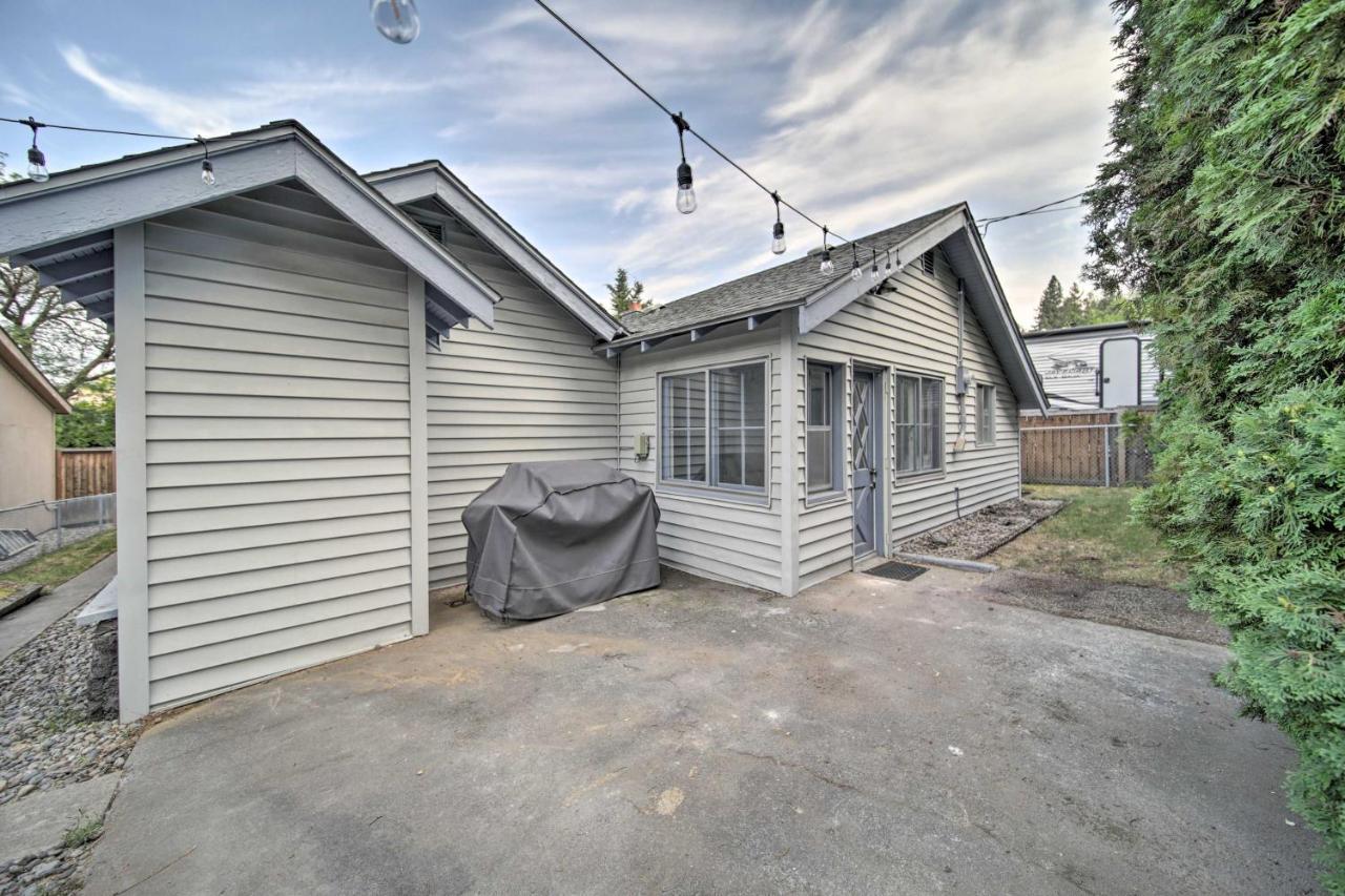 Bright And Airy Liberty Lake Abode With Backyard! מראה חיצוני תמונה